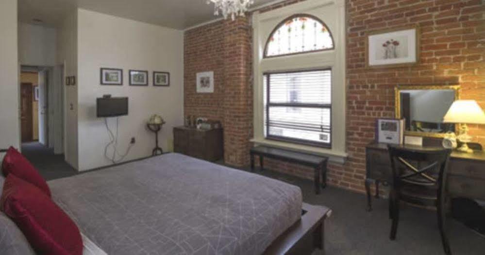 Queen Anne Bed And Breakfast Denver Bagian luar foto